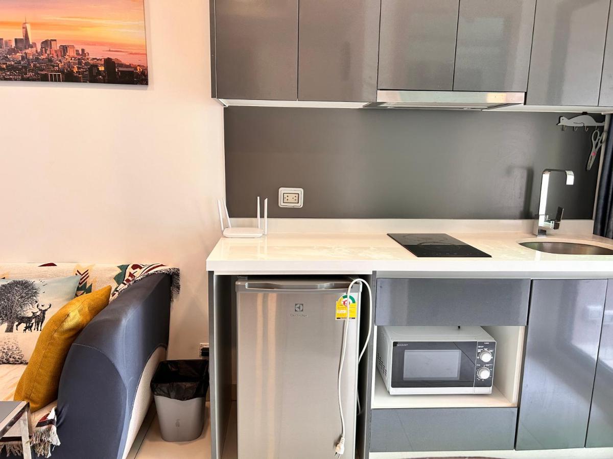 Apartment 超大泳池景观房 市中心区域 离步行街5分钟near Walking Street *